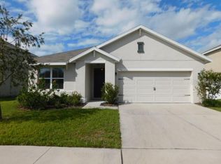 3211 Pemberly Park Dr, Plant City, FL 33566