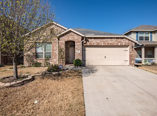 10445 Turning Leaf Trl, Fort Worth, TX 76131