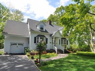 56 Beech Ave, Berkeley Heights, NJ 07922