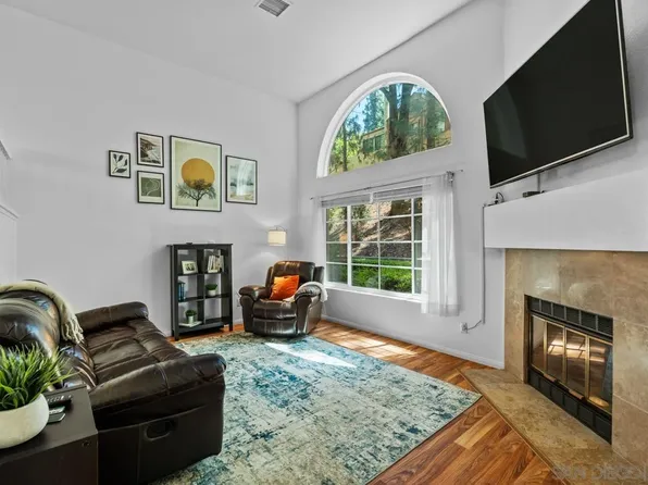9230 Lake Murray Blvd Unit F, San Diego, CA 92119