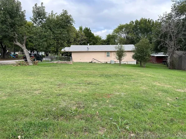 W 11th St, Sulphur, OK 73086