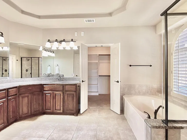 3052 Aerial Dr — Photo 12