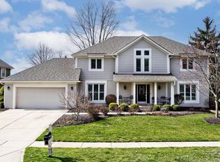 8262 Hampton Cir E, Indianapolis, IN 46256