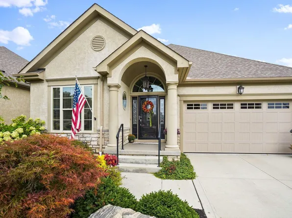 1454 Denbigh Dr, Columbus, OH 43220