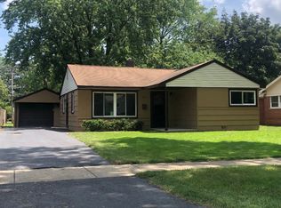 2902 Dove St, Rolling Meadows, IL 60008