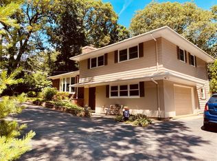 643 Middle Rd, East Greenwich, RI 02818