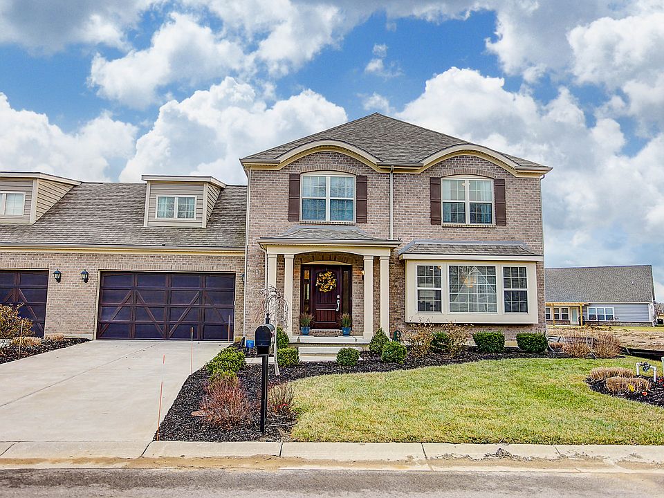 1st image of 1385 Bourdeaux Way