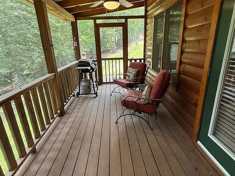 75 Laurel Oak Ln — Photo 11