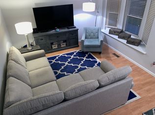3485 Burbank Dr, Ann Arbor, MI 48105