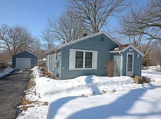 1719 Resthaven Ln, Mound, MN 55364