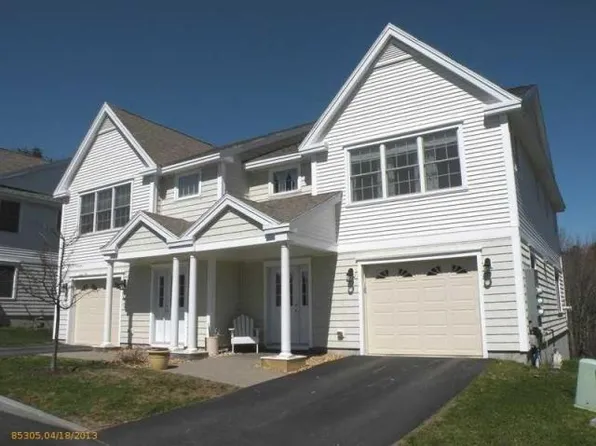 29 Smith Farm Ln, Portland, ME 04103