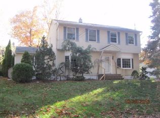 20 Cedar Tree Ln, Sparta, NJ 07871