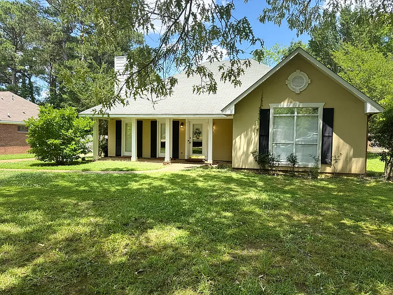247 Clark Farms Rd — Photo 2