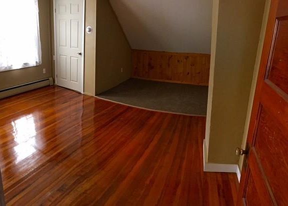 4th image of 68 Blanchwood Ave