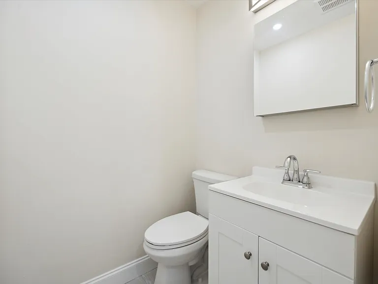2308 E Allegheny Ave #2 — Photo 16