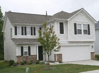 423 Tribune Dr, Charlotte, NC 28214