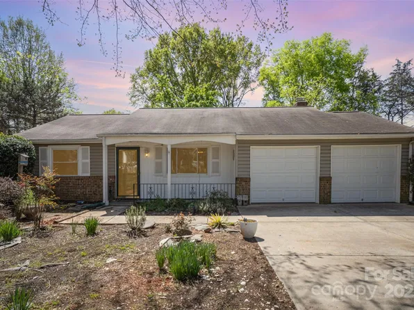 12200 Red Hickory Ln, Charlotte, NC 28273