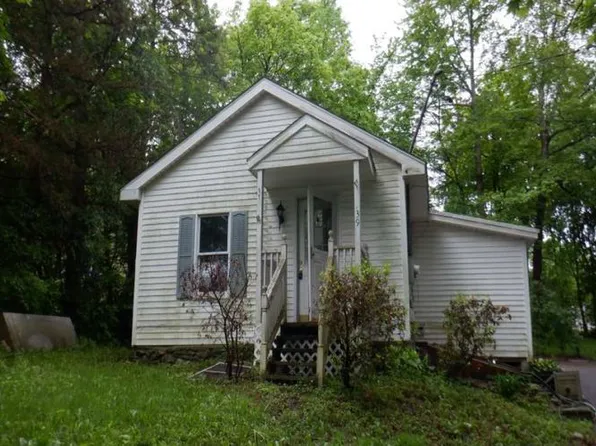 39 Bircher Ave, Poughkeepsie, NY 12601