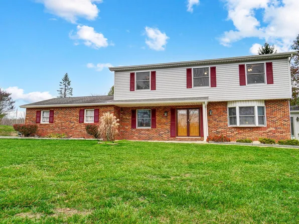 7311 Stout Rd, Circleville, OH 43113