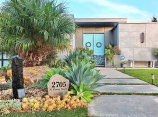 2705 N Flower St, Santa Ana, CA 92706