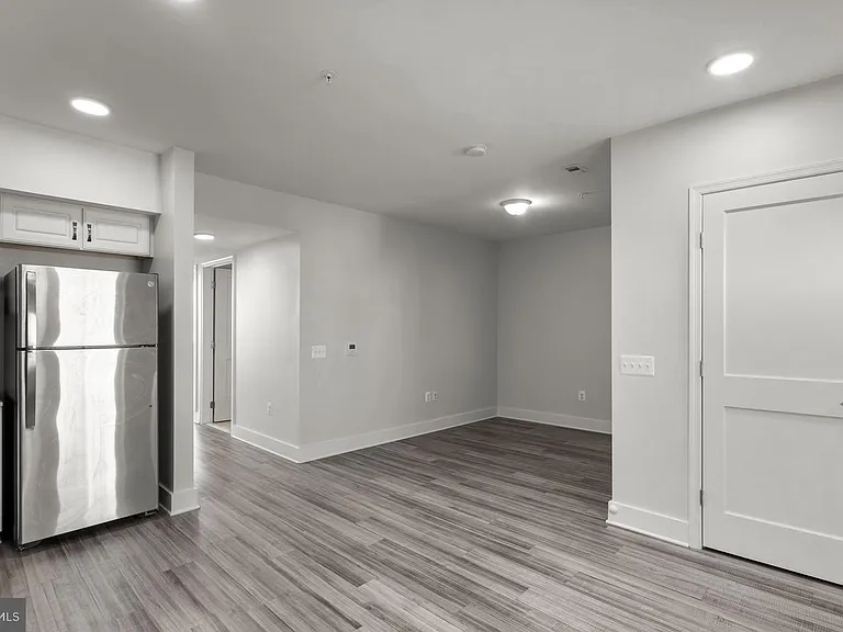19520 Village Walk Dr #3-101 — Photo 7