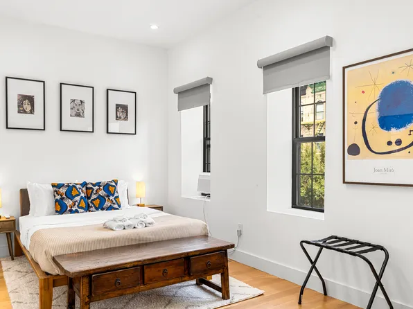 456 Bainbridge Street image 28 of 40