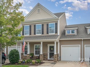 809 Summerlake Dr, Fort Mill, SC 29715