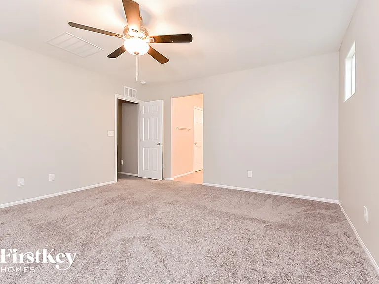 3031 Misty Pine Ave — Photo 7