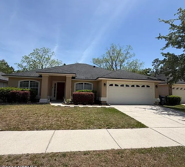 12045 Sands Pointe Ct — Photo 1