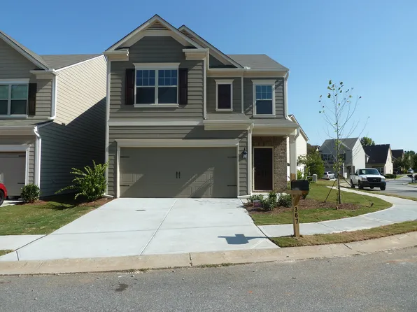 367 Highland Pointe Cir E, Dawsonville, GA 30534