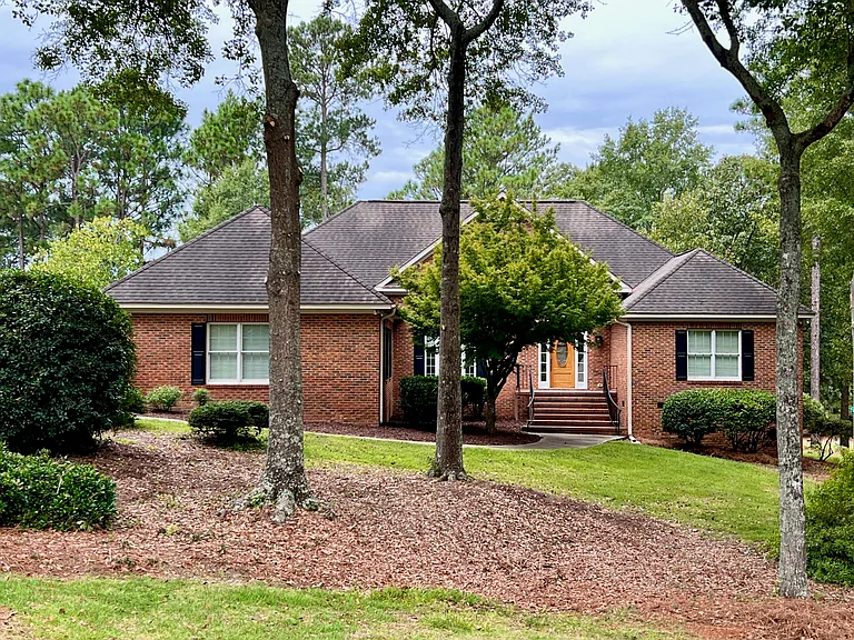 160 Winged Elm Cir — Photo 1