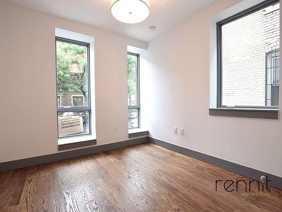 4th image of 1014 Carroll St #1R