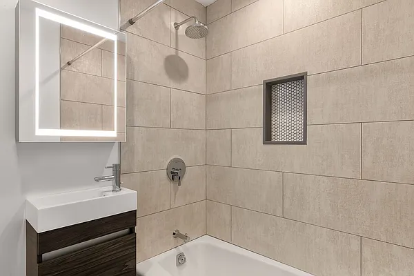 Rented by Compass | media 9