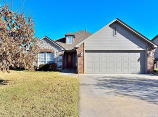 11815 N 117th Ave E, Collinsville, OK 74021