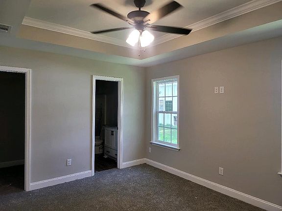 4th image of 602 Hull Ave