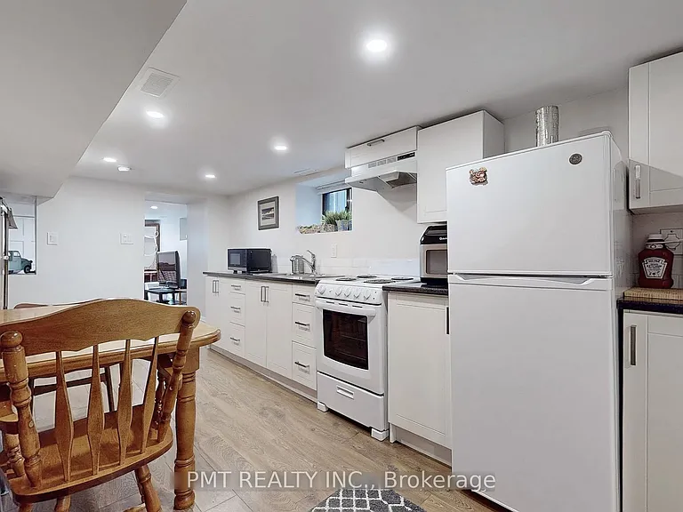 232 Laughton Ave #BASEMENT — Photo 5