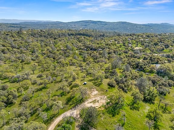 4th image of 33542 Longo Rd