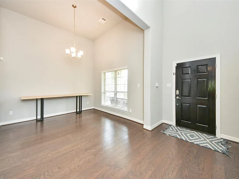 120 Chestnut Run Ct — Photo 6