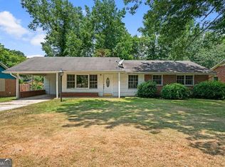 6160 Cedar Wood Dr, College Park, GA 30349