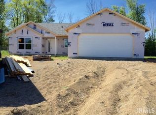 807 Cora Ln, Fremont, IN 46737