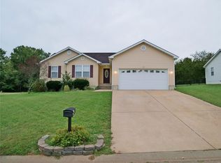 109 Ray Lee Dr, Park Hills, MO 63601