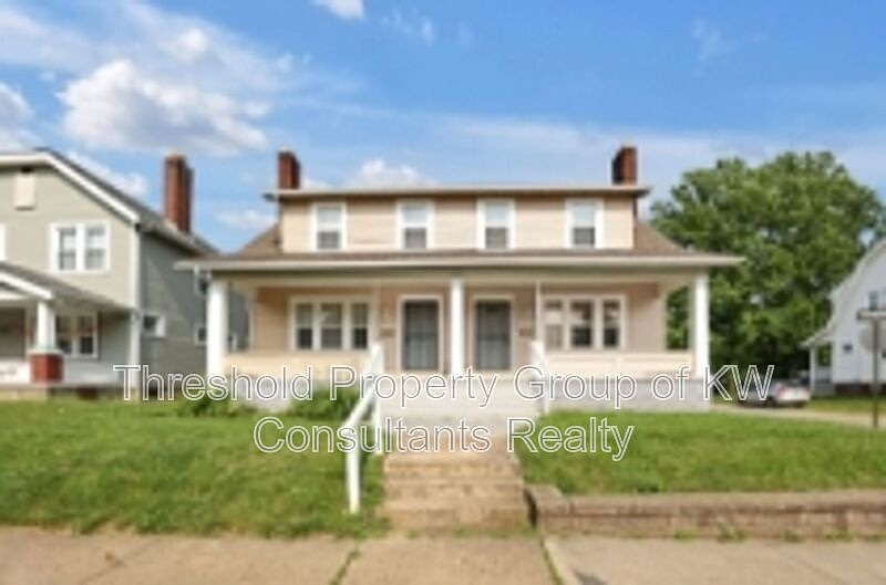 1st image of 1126-1128 S Ohio Ave #1126