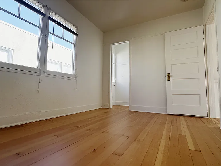 Bedroom A_02