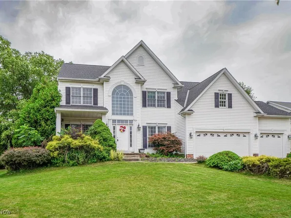 3359 Churchill Downs, Stow, OH 44224