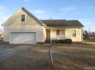 572 Ludford Rd, Elizabeth City, NC 27909