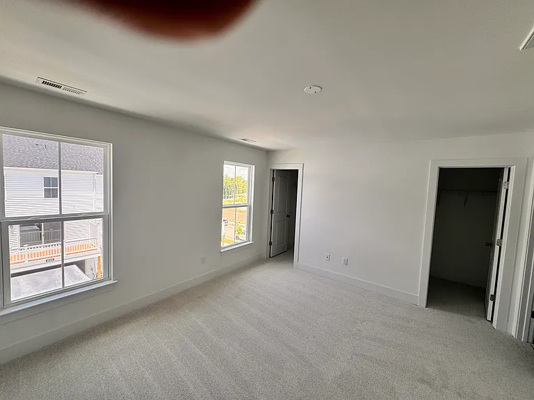 15314 Oasis Sun Way — Photo 11