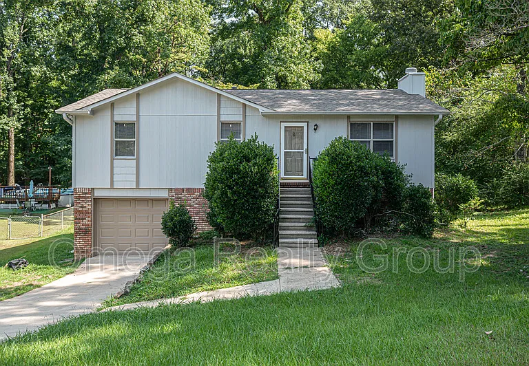 5424 Sandi Cir — Photo 1