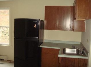 607 Howe Ave APT 2, Shelton, CT 06484