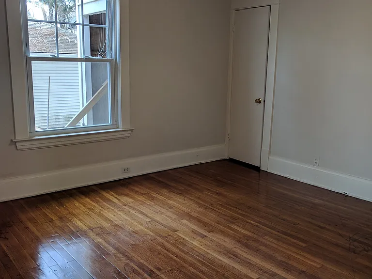 1238 Wealthy St SE #1 — Photo 8