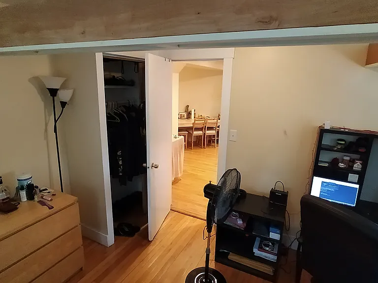 156 Magazine St #B — Photo 2